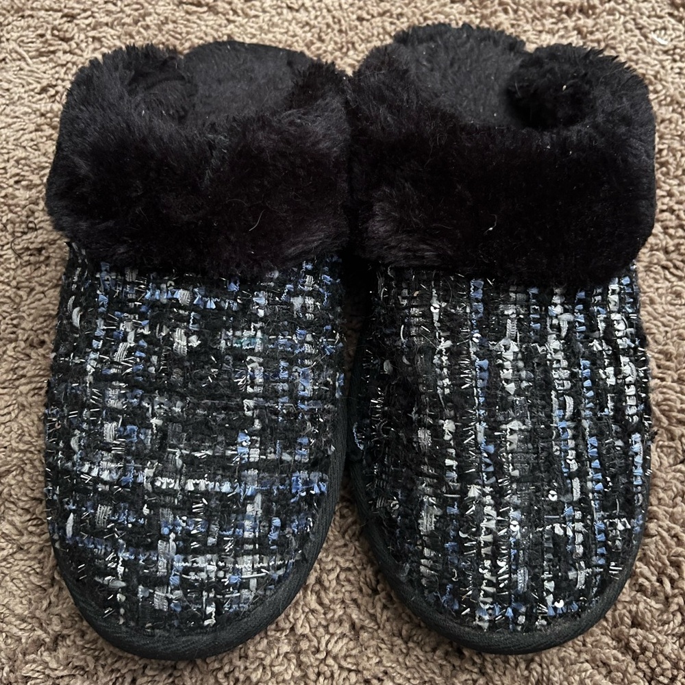 Black fur knit sequin slippers